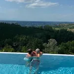 Ferrarotti 招待所 4*