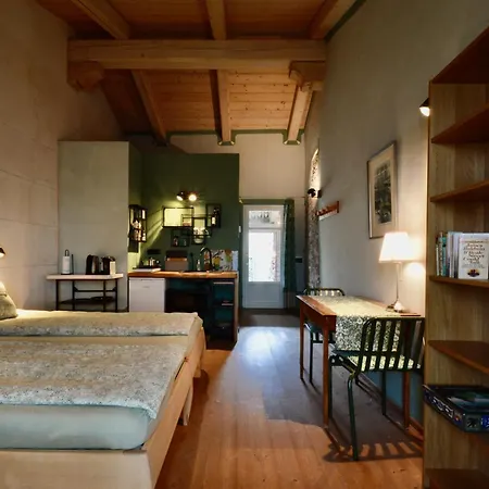 Ferrarotti Guest house Clavesana